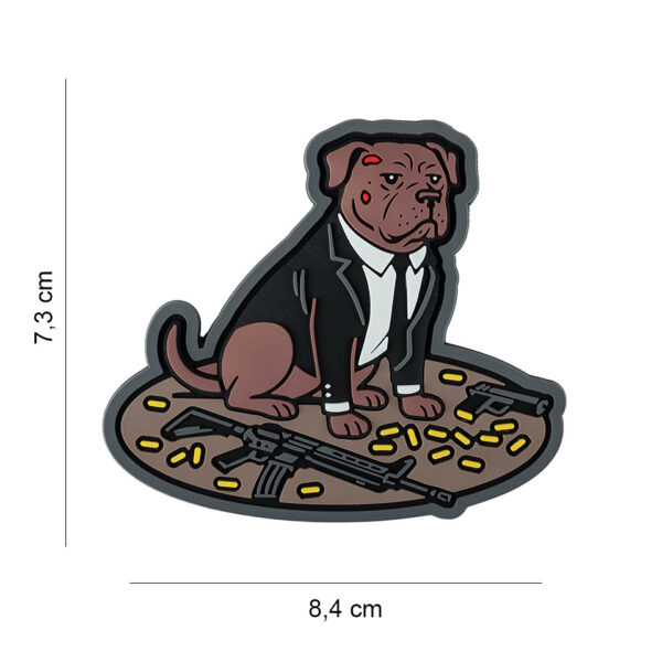 444130 7635 99 01 <p>Voeg een stoere uitstraling toe aan je uitrusting met het 3D PVC Pitbull embleem #4116. Dit hoogwaardige embleem is voorzien van een klittenband aan de achterzijde, waardoor je het eenvoudig kunt bevestigen op kleding, tassen of andere uitrusting. Perfect voor militaire en outdoor liefhebbers die een persoonlijke touch willen geven aan hun gear. Met zijn robuuste design en opvallende uitstraling is dit embleem een must-have accessoire.</p>