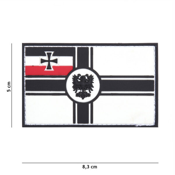 444130 5408 99 01 <p>Voeg een uniek element toe aan uw outdoor uitrusting met het 3D PVC embleem van de Duitse Empire vlag. Dit embleem is voorzien van een handige klittenband achterzijde, waardoor het eenvoudig te bevestigen is op uw gear, kleding of accessoires. Het strakke ontwerp en de gedetailleerde afwerking maken het een perfect item voor elke militaire of outdoor liefhebber. Met dit embleem laat u uw stijl en passie voor geschiedenis zien.</p>