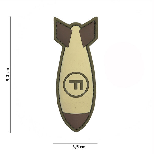 444130 5412 99 01 <p>Ontdek het Embleem 3D PVC F. Bom in coyote kleur (#11115), een veelzijdig en stijlvol accessoire voor elke outdoor- of militaire uitrusting. Dit hoogwaardige PVC-embleem is voorzien van een klittenband aan de achterzijde, waardoor je het eenvoudig kunt bevestigen aan kleding of uitrusting. Het stevige ontwerp en de gedetailleerde afwerking maken het embleem perfect voor zowel functioneel gebruik als als een modieus statement. Voeg een unieke touch toe aan je gear met dit praktische en aantrekkelijke embleem!</p>