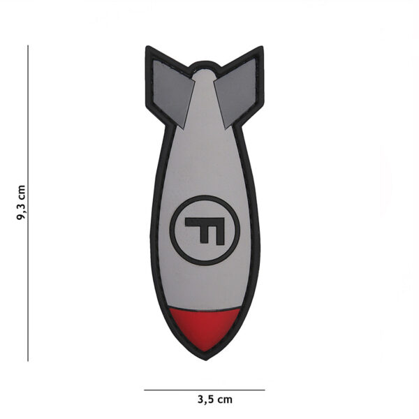444130 5414 99 01 <p>Het Embleem 3D PVC F. Bom wit #11117 is een hoogwaardige en duurzame patch, perfect voor het personaliseren van je militaire of outdoor uitrusting. Met een praktische klittenband aan de achterzijde is het eenvoudig te bevestigen en te verwijderen. Dit embleem voegt niet alleen een stijlvolle uitstraling toe, maar is ook ontworpen om bestand te zijn tegen de elementen. Ideaal voor gebruik op jassen, tassen of andere gear, dit embleem is een must-have voor elke outdoor-enthousiasteling.</p>