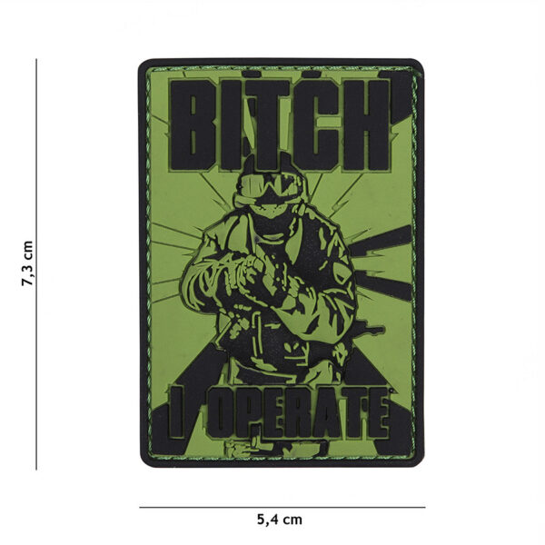 444130 5418 99 01 <p>Dit hoogwaardige 3D PVC embleem in de kleur groen is perfect voor het personaliseren van jouw uitrusting. Met een stevige klittenband aan de achterzijde bevestig je het embleem eenvoudig aan jassen, tassen of andere gear. Het 'Bitch'-ontwerp voegt een stoere touch toe aan je outdoor- of militaire uitrusting. Dit embleem is niet alleen functioneel, maar ook een stijlvol accessoire voor elke avonturier.</p>