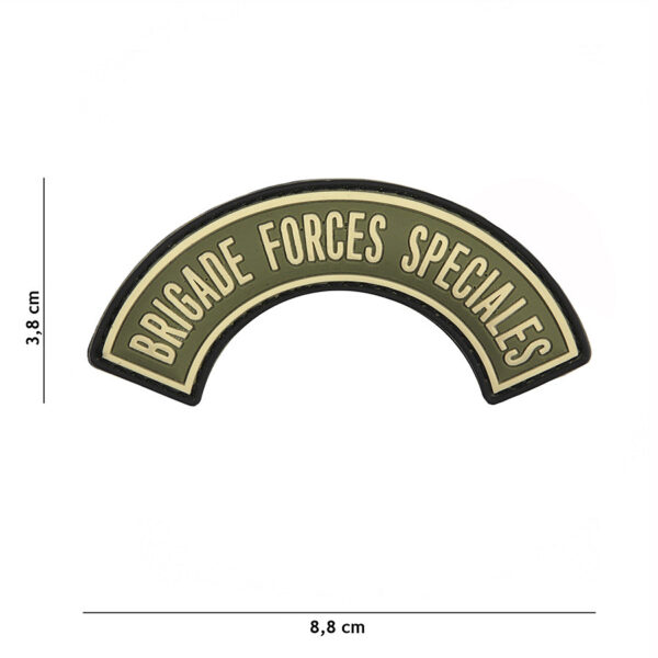 444130 5464 99 01 <p>Het 3D PVC Embleem van Brigade Forces Speciales in groen (#9029) is een robuust en stijlvol embleem dat perfect is voor iedere militaire of outdoor uitrusting. Met een handige klittenband aan de achterzijde is het eenvoudig aan te brengen op kleding of uitrusting. Dit embleem voegt niet alleen een authentieke militaire uitstraling toe, maar is ook duurzaam en weerbestendig, waardoor het ideaal is voor intensief gebruik. Een must-have voor elke fan van militaire stijl!</p>