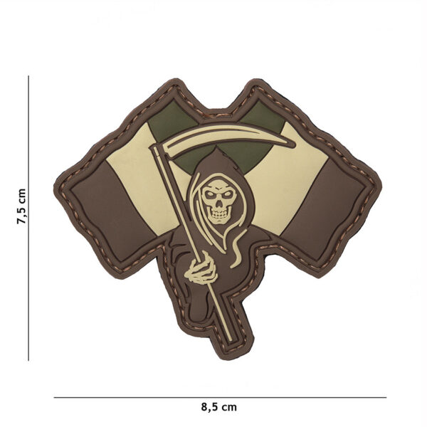 444130 5519 99 01 <p>Het Embleem 3D PVC Italian Reaper woodland #13090 is een stoer en veelzijdig accessoire voor elke outdoor- en militaire uitrusting. Dit hoogwaardige embleem is vervaardigd van duurzaam PVC en beschikt over een klittenband aan de achterzijde, waardoor het eenvoudig aan verschillende kledingstukken of uitrusting kan worden bevestigd. Met zijn unieke design voegt het niet alleen stijl toe, maar ook een persoonlijk tintje aan je gear.</p>