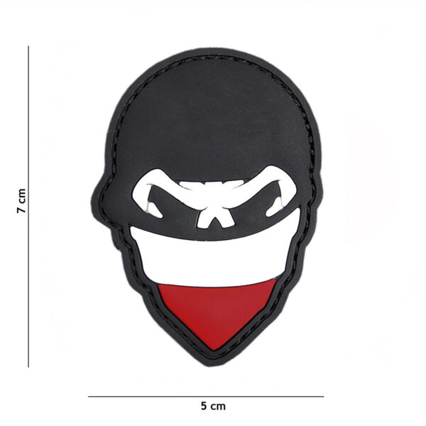 444130 7030 99 01 <p>Voeg een stoere uitstraling toe aan je uitrusting met het Embleem 3D PVC Polish skull balaclaca in het opvallende rood (#2084). Dit hoogwaardige embleem is voorzien van klittenband aan de achterzijde, waardoor je het eenvoudig kunt bevestigen op jassen, rugzakken of andere uitrusting. Perfect voor militaire en outdoor liefhebbers die willen opvallen en hun persoonlijke stijl willen uitdragen.</p>