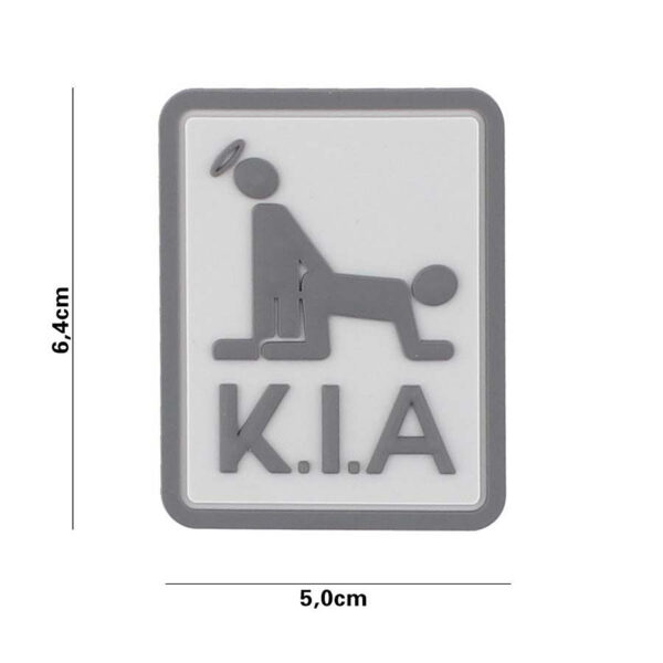 444130 7127 99 01 <p>Het 3D PVC embleem 'Killed in Action' in licht grijs (#3139) is een opvallend accessoire voor elke militaire of outdoor-uitrusting. Dit hoogwaardige embleem is vervaardigd uit duurzaam PVC en voorzien van klittenband aan de achterzijde, waardoor het eenvoudig te bevestigen is op kleding, tassen of uitrusting. Met zijn gedetailleerde ontwerp en stoere uitstraling is dit embleem een must-have voor iedereen die zijn respect voor de strijders wil tonen. Perfect voor zowel professioneel gebruik als voor recreatieve doeleinden.</p>