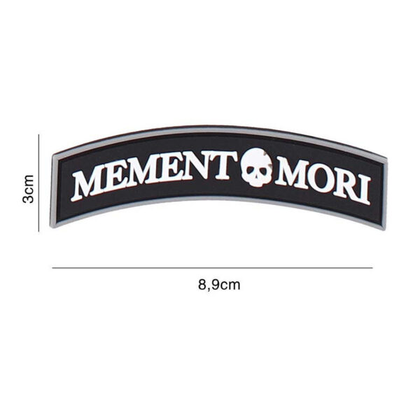 444130 7130 99 01 <p>Voeg een unieke touch toe aan je uitrusting met het Embleem 3D PVC Memento Mori in zwart (#4095). Dit duurzame embleem is vervaardigd van hoogwaardig PVC en beschikt over een klittenband aan de achterzijde, waardoor het eenvoudig op kleding of gear te bevestigen is. Perfect voor zowel militaire als outdoor toepassingen en een geweldige manier om je persoonlijkheid en stijl te laten zien.</p>