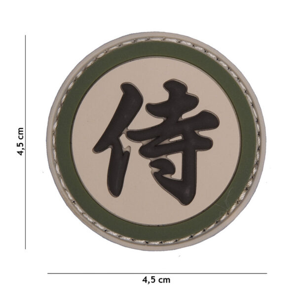 444130 7136 99 01 <p>Breng je outfit naar een hoger niveau met het 3D PVC Samurai embleem #4108. Dit unieke embleem is vervaardigd van duurzaam PVC en is voorzien van klittenband aan de achterzijde, waardoor het eenvoudig op kleding of uitrusting kan worden bevestigd. Perfect voor iedereen die zijn of haar militaire of outdoor look wil personaliseren. Voeg een stoere touch toe aan je gear met dit opvallende samurai-embleem!</p>