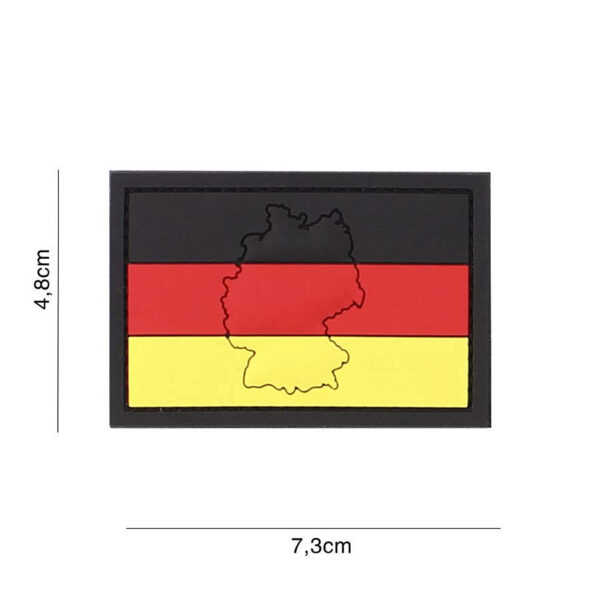 444130 7163 99 01 <p>Ontdek het 3D PVC embleem van Duitsland met contour #4124, perfect voor het personaliseren van uw militaire uitrusting of outdoor gear. Dit hoogwaardige embleem is vervaardigd van duurzaam PVC en is voorzien van klittenband aan de achterzijde voor eenvoudig bevestigen. Het is een ideale aanvulling voor elke verzamelaar of liefhebber van militaire accessoires, en zorgt voor een authentieke uitstraling. Voeg een uniek accent toe aan uw uitrusting met dit opvallende embleem!</p>