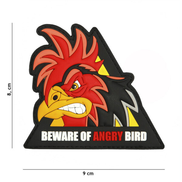 444130 7213 99 01 <p>Voeg een unieke flair toe aan je outfit met het Embleem 3D PVC 'Beware of Angry Bird' driehoek #5122. Dit hoogwaardige embleem is vervaardigd uit duurzaam PVC en beschikt over een klittenband aan de achterzijde, waardoor het eenvoudig te bevestigen is op kleding, rugzakken of andere uitrusting. Perfect voor outdoor avonturen of als opvallende accessoire voor je militaire gear. Laat zien dat je klaar bent voor actie met dit opvallende ontwerp!</p>