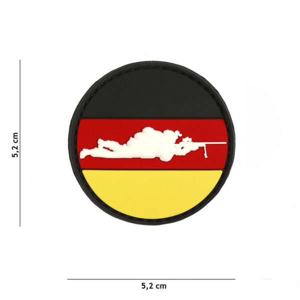 444130 7221 99 01 <p>Maak je outfit compleet met het Embleem 3D PVC Sniper Duitsland rond #5130. Dit hoogwaardige embleem is vervaardigd uit duurzaam PVC en beschikt over een praktische klittenband aan de achterzijde, waardoor het eenvoudig op verschillende stoffen te bevestigen is. Ideaal voor militaire en outdoor liefhebbers die hun uitrusting willen personaliseren met een uniek en herkenbaar symbool. Geef je gear een professionele uitstraling met dit stijlvolle embleem.</p>