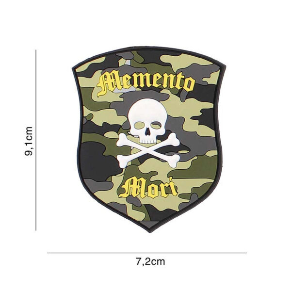 444130 7229 99 01 <p>Ontdek het unieke Embleem 3D PVC Memento Mori shield skull camo #6108, perfect voor jouw militaire of outdoor uitrusting. Dit stijlvolle embleem is vervaardigd uit duurzaam PVC en is voorzien van klittenband aan de achterzijde, waardoor het eenvoudig te bevestigen is op kleding of gear. Met zijn opvallende camouflage ontwerp en gedetailleerde skull afbeelding voegt dit embleem een gedurfde uitstraling toe aan elke outfit. Een must-have voor liefhebbers van unieke patches!</p>