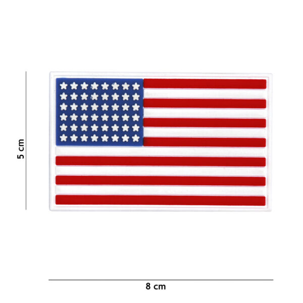 444130 7272 99 01 <p>Het 3D PVC embleem USA met 48 sterren is een must-have voor iedere militair of outdoor liefhebber. Dit hoogwaardige embleem is voorzien van een klittenband aan de achterzijde, waardoor het eenvoudig te bevestigen is op kleding, rugzakken of andere uitrusting. Met zijn opvallende design en duurzame materialen voegt dit embleem een stoere uitstraling toe aan je gear. Laat je patriotisme zien met dit unieke embleem!</p>