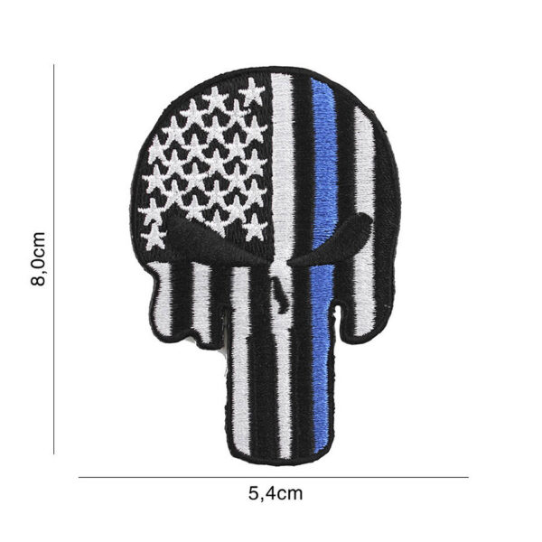 444130 7281 99 01 <p>Voeg een stoer accent toe aan je outfit met het Embleem stof Punisher USA Blue Thin Line #2040. Dit hoogwaardige embleem, ontworpen met de iconische Punisher-symbool, is perfect voor de liefhebber van militaire en outdoor uitrusting. Het embleem vertegenwoordigt steun voor de wetshandhaving en is ideaal om op kleding of uitrusting te bevestigen. Met zijn krachtige uitstraling is dit embleem een must-have voor elke fan van de Punisher en de Blue Line-beweging.</p>