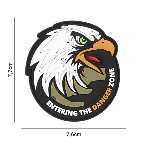 444130 7305 99 01 <p>Het 3D PVC embleem 'Danger Zone Eagle' (#9109) is perfect voor het personaliseren van je uitrusting. Dit stevige embleem is voorzien van klittenband aan de achterzijde, zodat je het eenvoudig kunt bevestigen op jassen, tassen of andere gear. Met zijn opvallende ontwerp en duurzame materialen is dit embleem niet alleen een stijlvolle toevoeging, maar ook een uitdrukking van je avontuurlijke geest. Geschikt voor elke outdoor- of militaire liefhebber die zijn of haar uitrusting een unieke uitstraling wil geven.</p>