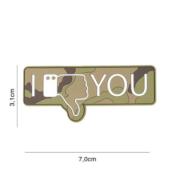 444130 7351 99 01 <p>Het 3D PVC embleem 'I don't like you' in een stoere woodland-uitvoering is de perfecte toevoeging aan jouw militaire of outdoor gear. Dit embleem is voorzien van een stevige klittenbandsluiting aan de achterzijde, waardoor het eenvoudig op kleding, tassen of andere uitrusting kan worden bevestigd. Met zijn unieke design en duurzame materialen is dit embleem niet alleen functioneel, maar ook een echte blikvanger voor elke avontuurlijke liefhebber.</p>