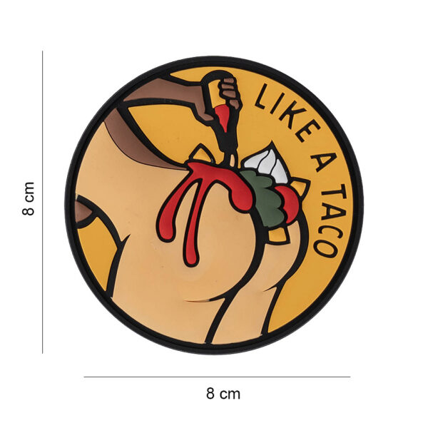 444190 7600 99 01 <p>Het Embleem 3D PVC Like a Taco #6063 is een veelzijdige en opvallende toevoeging aan je uitrusting. Dit hoogwaardige embleem is vervaardigd van duurzaam PVC en beschikt over een handige klittenband bevestiging aan de achterzijde, waardoor je het gemakkelijk kunt aanbrengen op kleding, tassen of andere accessoires. Met zijn unieke design voegt dit embleem een speelse en persoonlijke touch toe aan je militaire of outdoor gear.</p>
