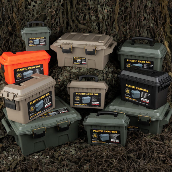 465201 11 08 1 <p>De Plastic Munitie Box Mini is de perfecte oplossing voor het georganiseerd opslaan van je airsoft uitrusting, munitie, visspullen, elektronica en camera accessoires. Met een duurzaam ontwerp van sterke kunststof, een stevig handvat en een deksel met afdichting biedt deze box optimale bescherming. Dankzij het stapelbare ontwerp bespaar je ruimte en houd je alles overzichtelijk. Met afmetingen van 21,6 x 10,8 x 17,1 cm is deze box compact en functioneel.</p>