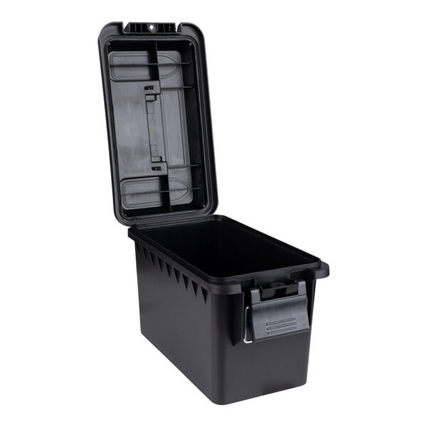 465202 13 05 1 <p>De Plastic Munitie Box .50 Cal is de ideale oplossing voor het veilig en georganiseerd opslaan van je airsoft uitrusting, munitie, visspullen, elektronica en camera accessoires. Met een veelzijdig en duurzaam ontwerp, vervaardigd uit een sterke kunststof mix, biedt deze box een stevig handvat en een deksel met afdichting voor optimale bescherming. Het stapelbare ontwerp maakt het eenvoudig om meerdere boxen te bewaren, terwijl de afmetingen van 35,6 x 19,4 x 22,4 cm perfect zijn voor elk avontuur.</p>