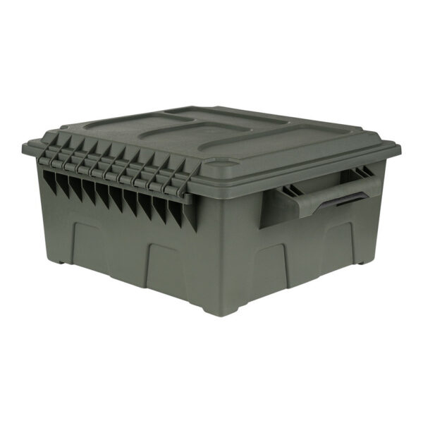 465205 11 04 <p>De plastic munitie/utility box large is de perfecte oplossing voor het veilig en georganiseerd opslaan van al je outdoor benodigdheden, zoals airsoft uitrusting, munitie, visspullen, elektronica en camera accessoires. Met een veelzijdig en duurzaam ontwerp, gemaakt van een sterke kunststof mix, is deze box voorzien van een stevig handvat en een deksel met afdichting. Bovendien is het stapelbare ontwerp ideaal voor efficiënt gebruik van ruimte. Afmetingen: 49,5 cm x 44,1 cm x 21 cm. Verkrijgbaar in groen.</p>