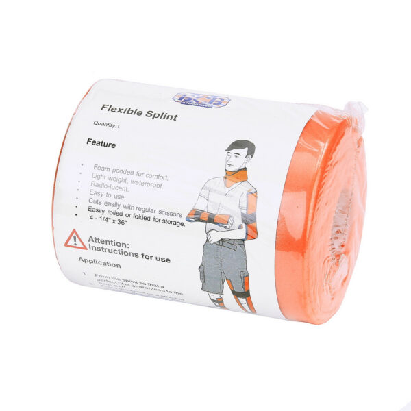 469468 20 02 De BCB Flexibele spalk RY273 is een lichtgewicht en kneedbare spalk, vervaardigd uit schuim met gesloten cellen. Dit maakt de spalk compact, veelzijdig en flexibel, ideaal voor het ondersteunen van gebroken of verstuikte ledematen. Perfect voor EHBO-koffers, veldtrainingen en expedities, maar ook handig om thuis, op de sportclub of in de auto te hebben. Met een opgerolde afmeting van 11 x 8 cm en een lengte van 91 cm in open toestand, weegt deze spalk slechts 140 g.